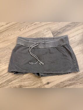 Urban Outfitters Charcoal Gray Skort Size Large